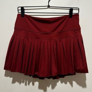Gold Hinge Dark Maroon Pleated Tennis Skirt Mini Skort - Women’s Size Medium